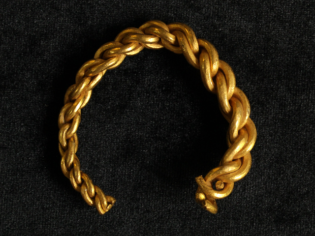 Treasure of gold jewelry consisting of 6 objects. 11th century. Gold 958*. Cast. Found in Polotsk at the territory of the Lower Castle in April 1984 (Stadium Spartak)