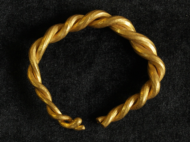 Treasure of gold jewelry consisting of 6 objects. 11th century. Gold 958*. Cast. Found in Polotsk at the territory of the Lower Castle in April 1984 (Stadium Spartak)